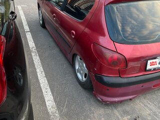 2005 Peugeot 206, красный, 115000 рублей, вид 4