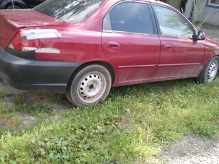 2003 Kia Spectra I Рестайлинг 1, красный, 250000 рублей, вид 4