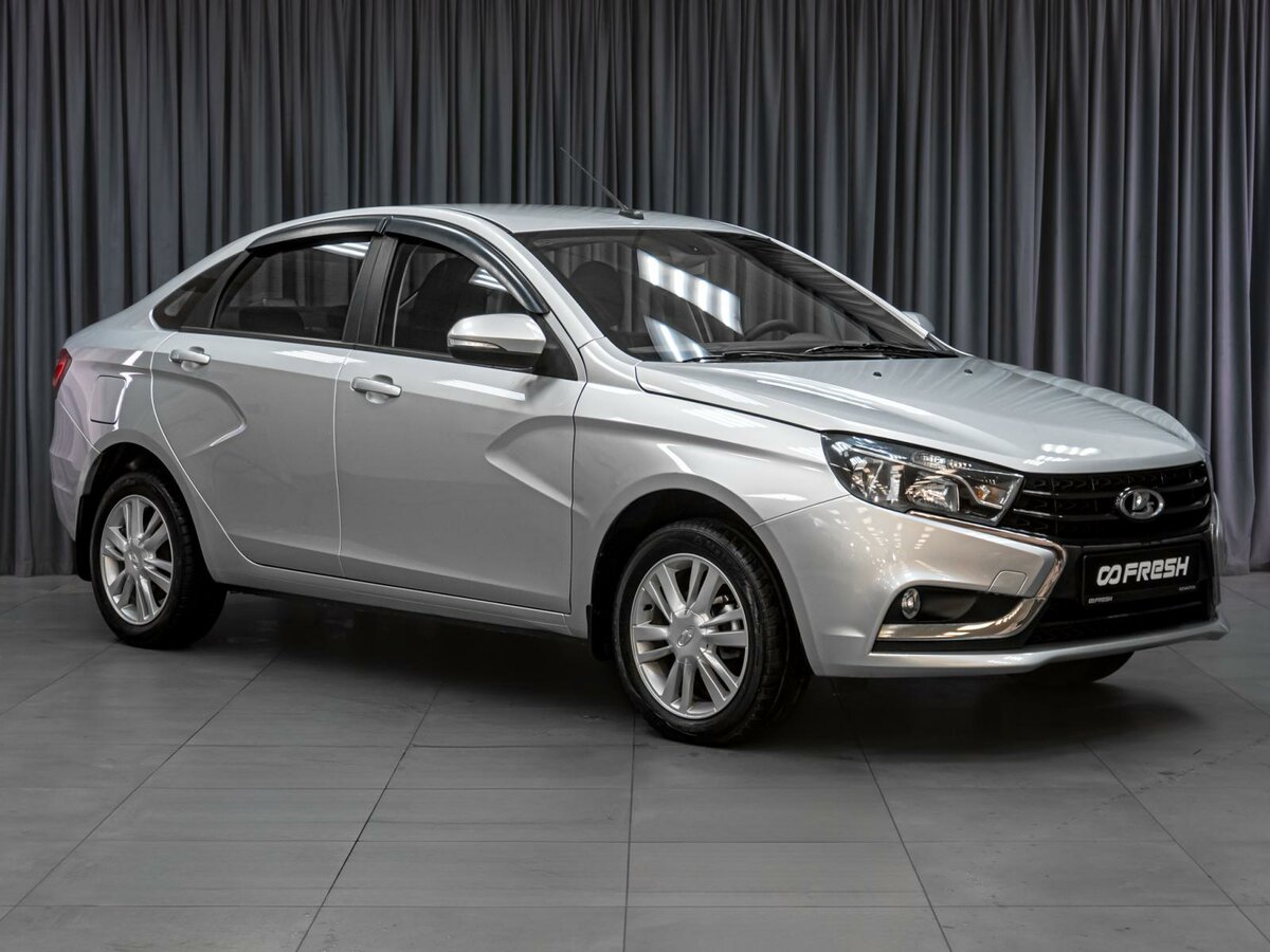 Открыть фотографии: Lada (ВАЗ) Vesta I