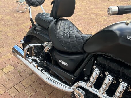 2013 Triumph Rocket III, чёрный, 850000 рублей, вид 2