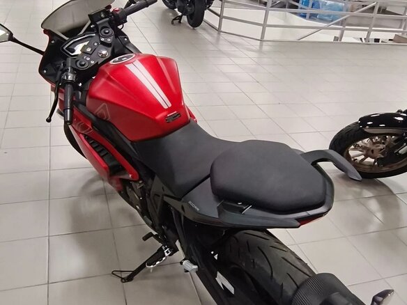 2026 Voge 300RR, красный, 299000 рублей - вид 7