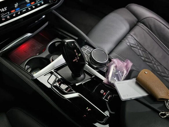 2022 BMW 5 серии 530i xDrive VII (G30/G31/G38) Рестайлинг, белый - вид 8