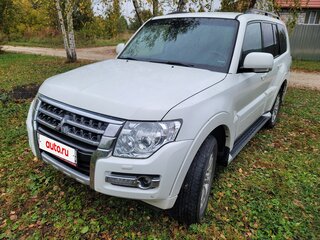 2015 Mitsubishi Pajero IV Рестайлинг 2, белый, 2650000 рублей, вид 1