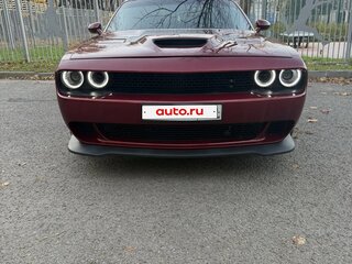 2018 Dodge Challenger III Рестайлинг 2, пурпурный, 2600000 рублей, вид 4