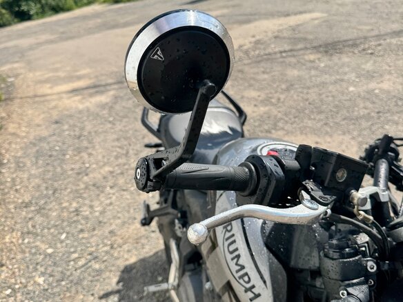 2021 Triumph Trident 660, серебристый, 700000 рублей - вид 7