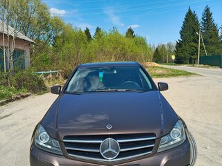 2012 Mercedes-Benz C-Класс 180 III (W204) Рестайлинг, коричневый, 1600000 рублей, вид 1
