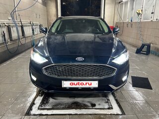 2020 Ford Fusion (North America) II Рестайлинг, синий, 1300000 рублей, вид 2