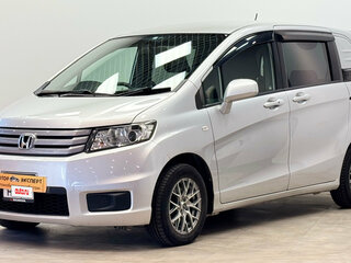 2010 Honda Freed Spike I Рестайлинг, серебристый, 970000 рублей, вид 1