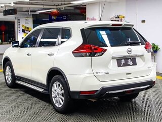 2022 Nissan X-Trail III Рестайлинг, белый, 2100000 рублей, вид 4