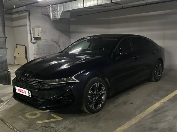 2021 Kia K5 III, синий, 2499000 рублей