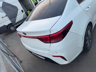 2018 Kia Rio IV, белый, 800000 рублей, вид 5