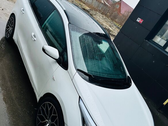 2014 Kia Ceed II, жёлтый, 560000 рублей - вид 12