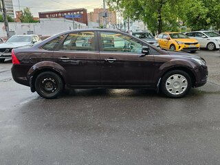 2009 Ford Focus II Рестайлинг, фиолетовый, 450000 рублей, вид 4