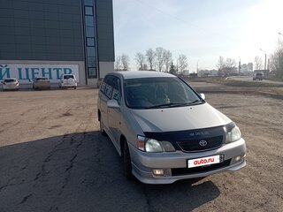 2002 Toyota Gaia, серебристый, 470000 рублей, вид 3
