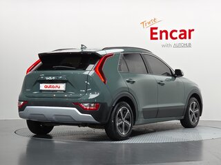 2022 Kia Niro II, зелёный, 2100000 рублей, вид 3