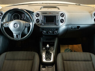 2016 Volkswagen Tiguan I Рестайлинг, чёрный, 1664000 рублей, вид 5