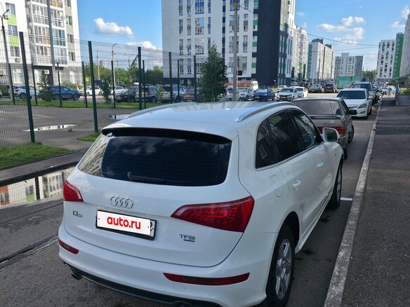 2012 Audi Q5 8tiptronic I (8R), белый - вид 2