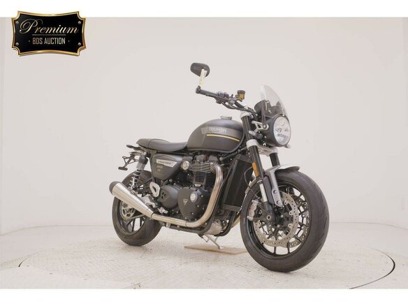 2022 Triumph Speed Twin, чёрный, 1320000 рублей