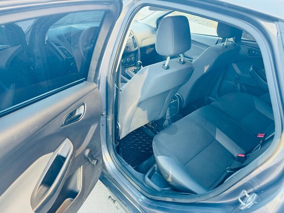 2013 Ford Focus III, серый, 720000 рублей - вид 10
