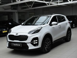 2021 Kia Sportage IV Рестайлинг, белый, 2430900 рублей, вид 3