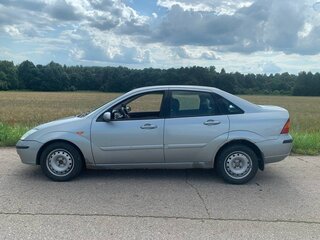 2004 Ford Focus I Рестайлинг, серебристый, 180000 рублей, вид 2