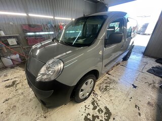 2012 Renault Kangoo II, серый, 550000 рублей, вид 3