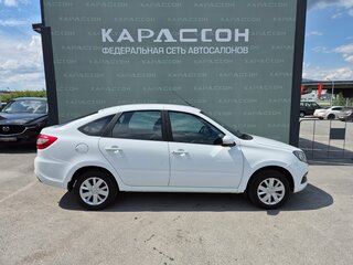 2023 Lada (ВАЗ) Granta I Рестайлинг, белый, 750000 рублей, вид 4