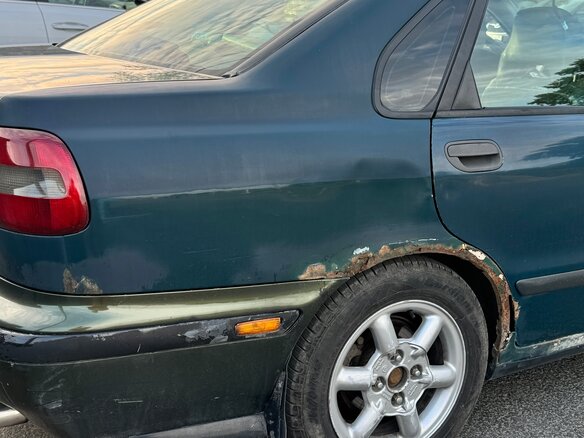 1997 Volvo S40 I, зелёный, 110000 рублей - вид 4