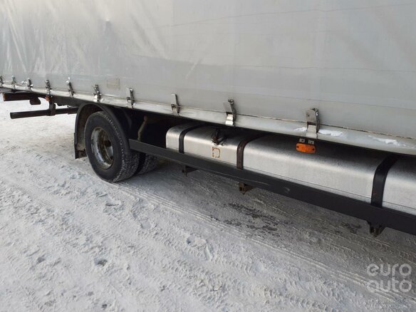2008 MAN TGE, красный, 3150000 рублей - вид 11