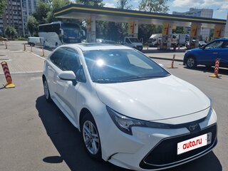 2022 Toyota Levin XII (E210) Рестайлинг, белый, 1600000 рублей, вид 3