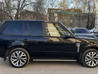 2009 Land Rover Range Rover III Рестайлинг 2, чёрный, 1699999 рублей, вид 2