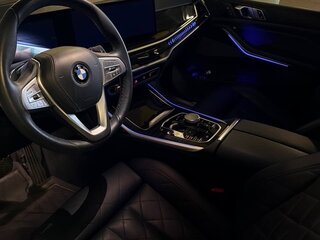 2022 BMW X7 40i I (G07) Рестайлинг, чёрный, 11500000 рублей, вид 5