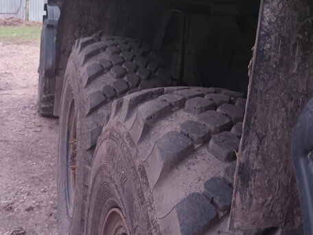 2011 КамАЗ 6522, зелёный, 2200000 рублей, вид 4