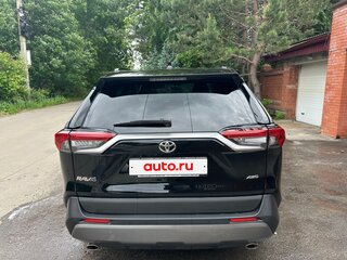 2020 Toyota RAV4 V (XA50), чёрный, 3180000 рублей, вид 4