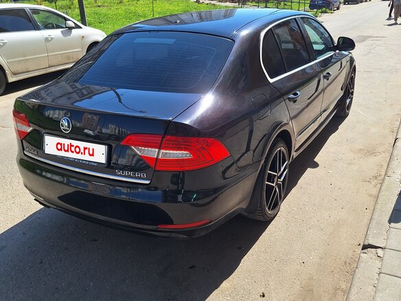 2014 Skoda Superb DSG II Рестайлинг, чёрный, 1450000 рублей - вид 3