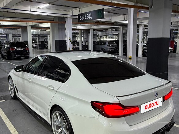 2020 BMW 5 серии 530i xDrive VII (G30/G31/G38) Рестайлинг, белый - вид 7