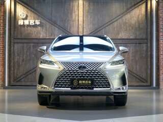 2022 Lexus RX 300 IV Рестайлинг, серебристый, 6100000 рублей, вид 2