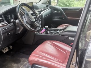 2018 Lexus LX 570 III Рестайлинг 2, чёрный, 9950000 рублей, вид 5