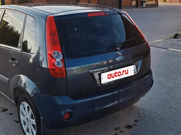 2007 Ford Fiesta Mk5, серый, 300000 рублей - вид 5
