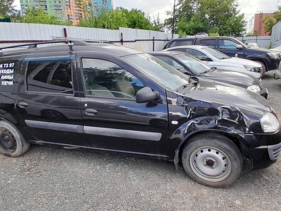 Открыть фотографии: Lada (ВАЗ) Largus I