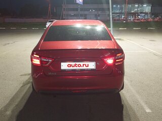 2017 Lada (ВАЗ) Vesta I, красный, 800000 рублей, вид 3