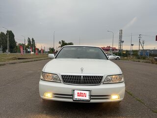 2002 Nissan Laurel VIII (C35), белый, 670000 рублей, вид 2