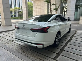 2022 Nissan Altima VI (L34) Рестайлинг, белый, 2150000 рублей, вид 5