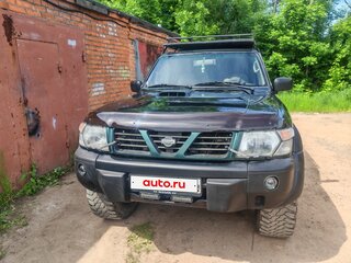 1998 Nissan Patrol V (Y61), зелёный, 1680000 рублей, вид 2