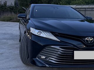 2019 Toyota Camry VIII (XV70), синий, 2550000 рублей, вид 4