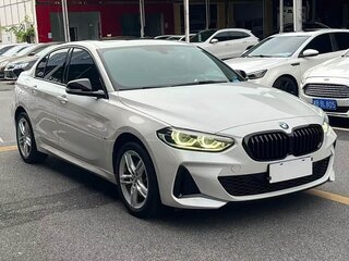 2023 BMW 1 серии 120i III (F52) Рестайлинг, белый, 2102000 рублей, вид 1