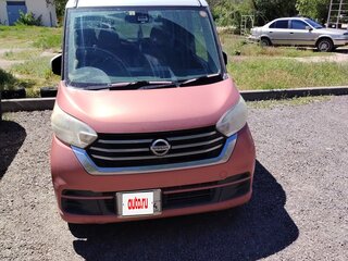 2017 Nissan Dayz Roox I Рестайлинг, розовый, 850000 рублей, вид 3