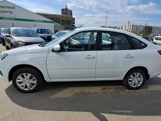 2026 Lada (ВАЗ) Granta I Рестайлинг, белый, 1152900 рублей, вид 2
