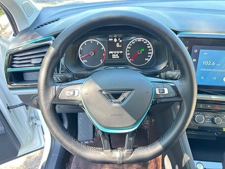 2023 Jetta VS5 I Рестайлинг, белый, 1700007 рублей, вид 4