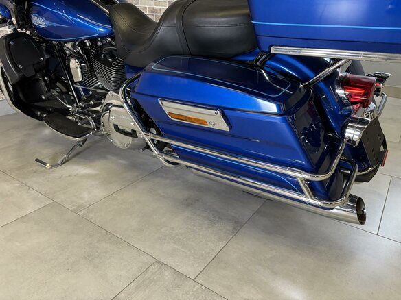 2010 Harley-Davidson Electra Glide, синий, 912000 рублей - вид 13
